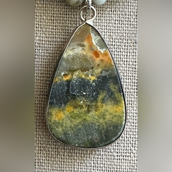 20-1/2 inch Bumblebee Jasper bead necklace NWOT - Picture 8 of 11